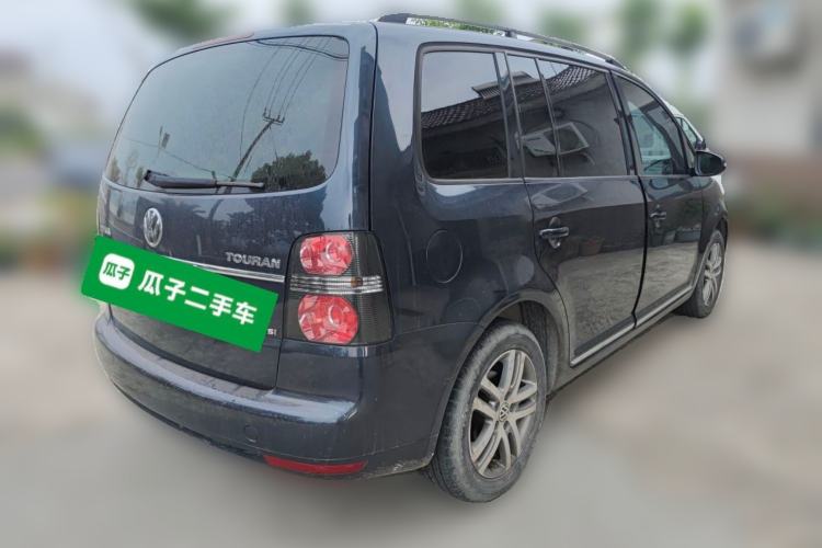 Used Volkswagen Touran 2011 1.4T Manual ZhiZhen Edition 5 Seats Rear Right 45 Deg