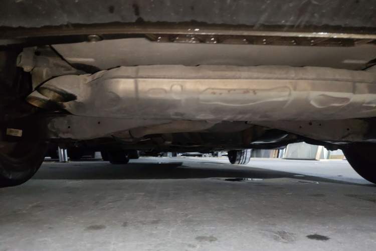 Used Volkswagen Touran 2011 1.4T DSG ZhiZhen Edition 5 Seats Chassis Rear