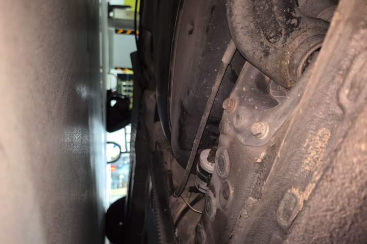 Used Volkswagen Touran 2011 1.4T DSG Zhiya Edition 5 Seats Chassis Rear Right