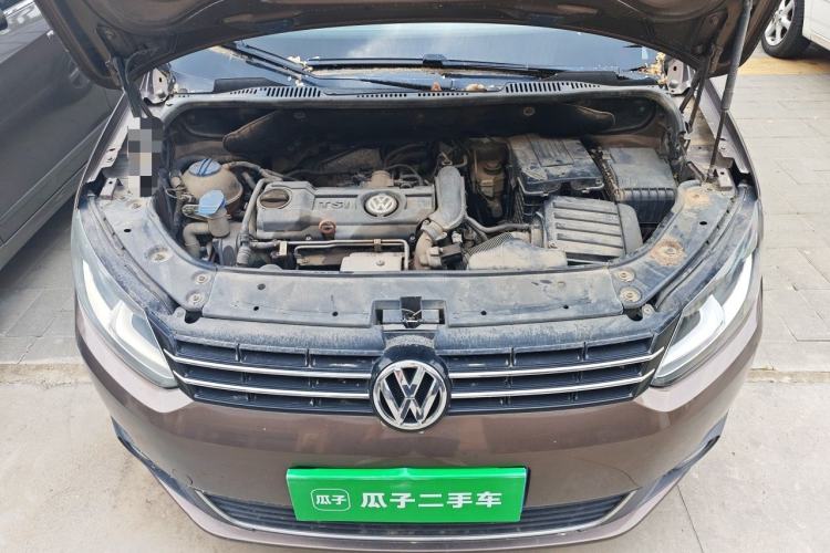 Used Volkswagen Touran 2011 1.4T DSG Zhiya Edition 5 Seats Engine Bay