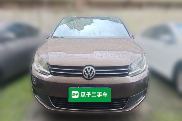 Used Volkswagen Touran 2011 1.4T Manual ZhiShang Edition 5-seater Front