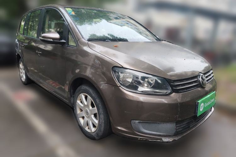 Used Volkswagen Touran 2011 1.4T Manual ZhiShang Edition 5-seater Front Right 45 Deg