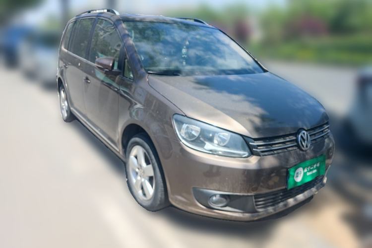 Used Volkswagen Touran 2011 1.4T DSG Zhiya Edition 5 Seats Front Right 45 Deg