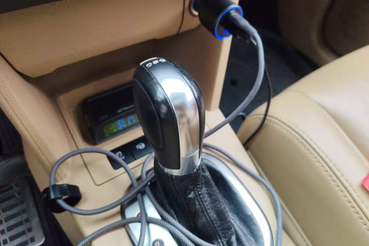 Used Volkswagen Touran 2011 1.4T DSG ZhiZhen Edition 5 Seats Gear Lever