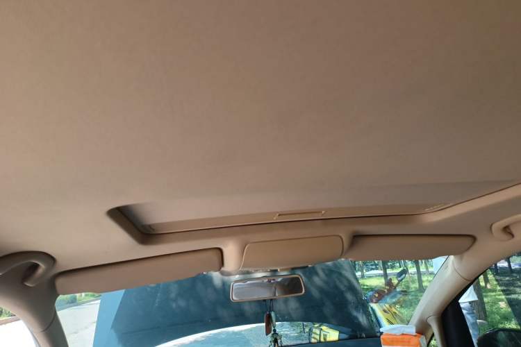 Used Volkswagen Touran 2011 1.4T DSG Zhiya Edition 5 Seats Headliner