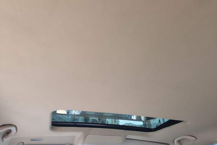 Used Volkswagen Touran 2011 1.4T DSG Zhiya Edition 5 Seats Headliner