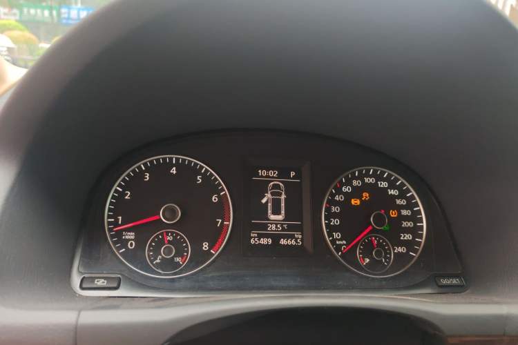 Used Volkswagen Touran 2011 1.4T DSG ZhiZhen Edition 5 Seats Instrument Cluster