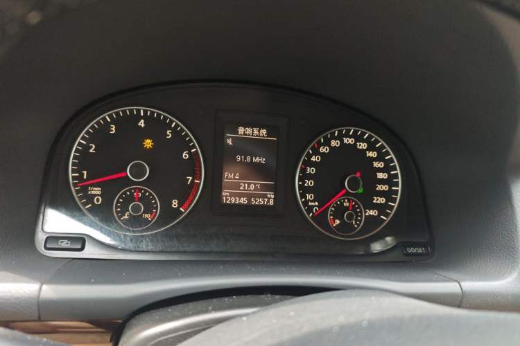 Used Volkswagen Touran 2011 1.4T DSG ZhiZhen Edition 5 Seats Instrument Cluster