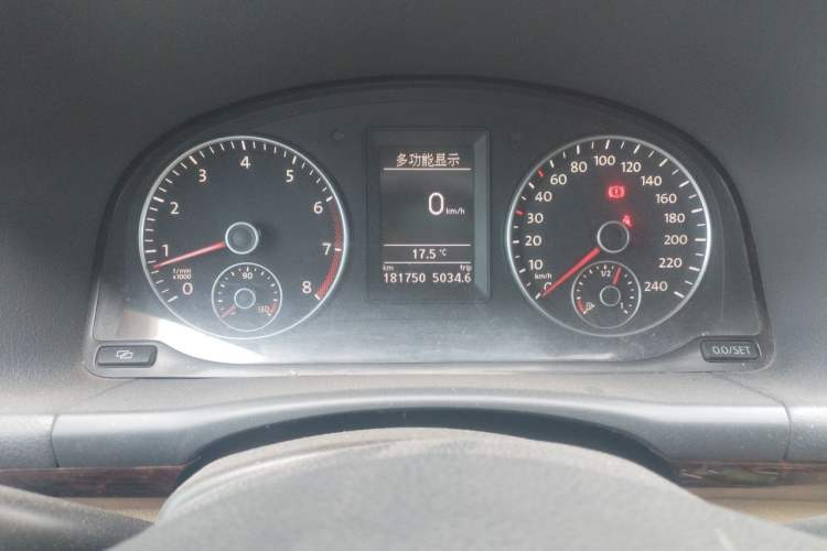 Used Volkswagen Touran 2011 1.4T DSG ZhiZhen Edition 5 Seats Instrument Cluster