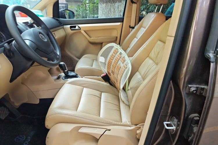 Used Volkswagen Touran 2011 1.4T DSG Zhiya Edition 5 Seats Left Front Seat