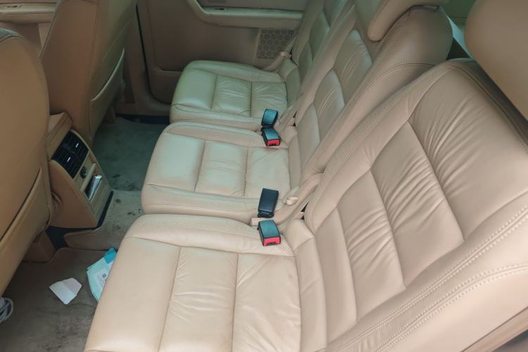 Used Volkswagen Touran 2011 1.4T DSG ZhiZhen Edition 5 Seats Left Rear Seat