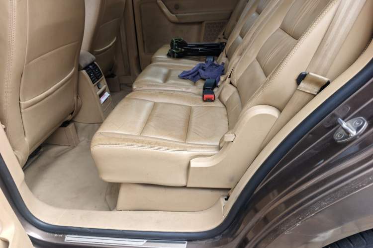Used Volkswagen Touran 2011 1.4T DSG Zhiya Edition 5 Seats Left Rear Seat