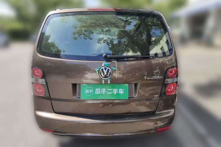 Used Volkswagen Touran 2011 1.4T Manual Zhiya Edition 5 Seats Rear