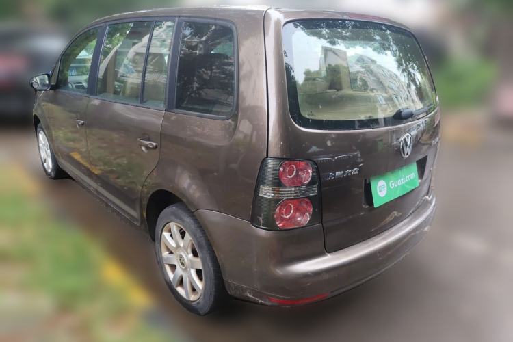 Used Volkswagen Touran 2011 1.4T Manual ZhiShang Edition 5-seater Rear Left 45 Deg