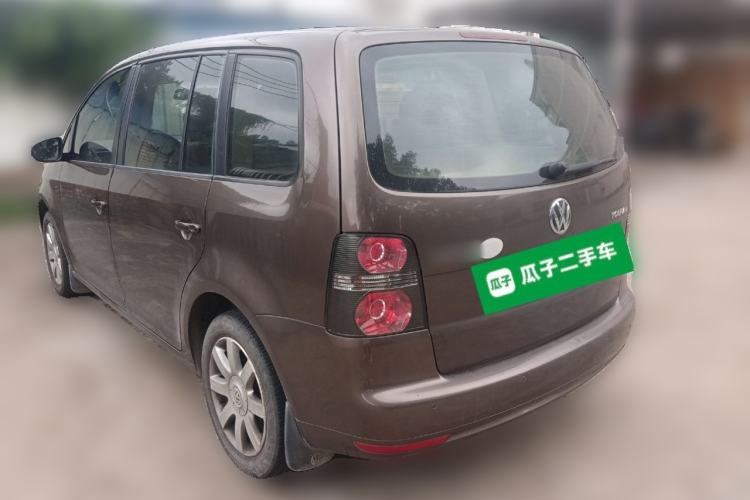 Used Volkswagen Touran 2011 1.4T Manual ZhiShang Edition 5-seater Rear Left 45 Deg