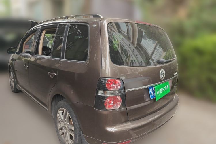 Used Volkswagen Touran 2011 1.4T DSG ZhiZhen Edition 5 Seats Rear Left 45 Deg