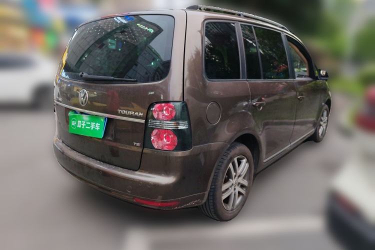 Used Volkswagen Touran 2011 1.4T DSG ZhiZhen Edition 5 Seats Rear Right 45 Deg