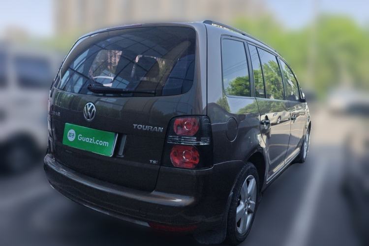 Used Volkswagen Touran 2011 1.4T DSG Zhiya Edition 5 Seats Rear Right 45 Deg