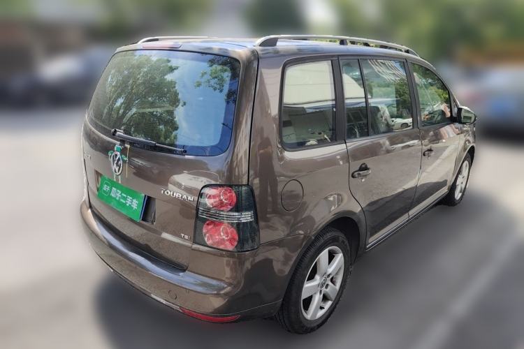 Used Volkswagen Touran 2011 1.4T Manual Zhiya Edition 5 Seats Rear Right 45 Deg