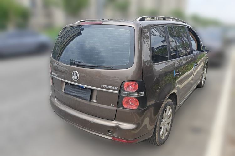 Used Volkswagen Touran 2011 1.4T Manual ZhiShang Edition 5-seater Rear Right 45 Deg