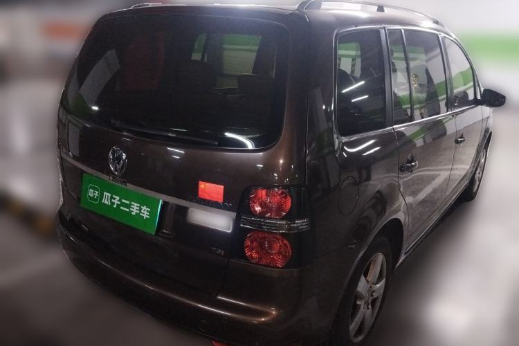 Used Volkswagen Touran 2011 1.4T Manual Zhiya Edition 5 Seats Rear Right 45 Deg