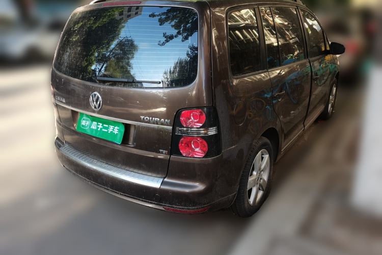 Used Volkswagen Touran 2011 1.4T DSG Zhiya Edition 5 Seats Rear Right 45 Deg