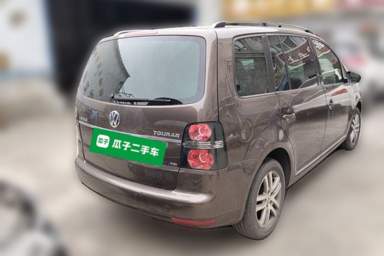 Used Volkswagen Touran 2011 1.4T DSG ZhiZhen Edition 5 Seats Rear Right 45 Deg