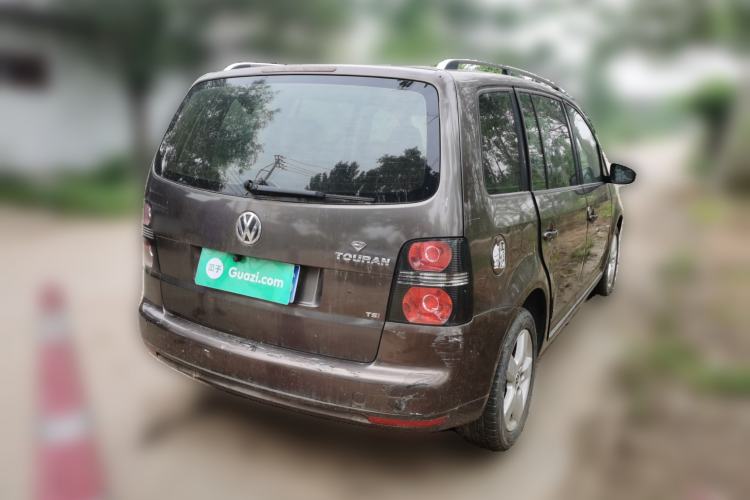 Used Volkswagen Touran 2011 1.4T Manual Zhiya Edition 5 Seats Rear Right 45 Deg