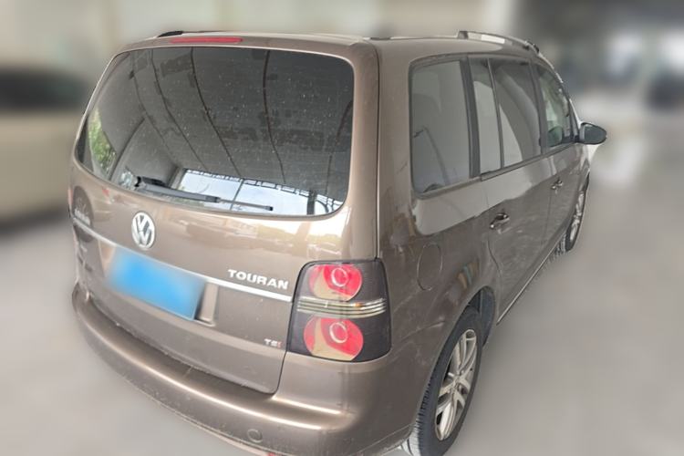 Used Volkswagen Touran 2011 1.4T DSG ZhiZhen Edition 5 Seats Rear Right 45 Deg