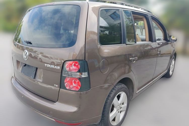 Used Volkswagen Touran 2011 1.4T DSG Zhiya Edition 5 Seats Rear Right 45 Deg