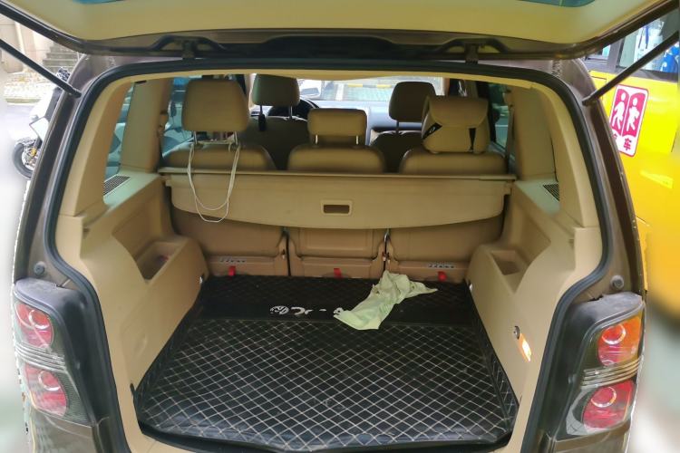 Used Volkswagen Touran 2011 1.4T DSG Zhiya Edition 5 Seats Trunk