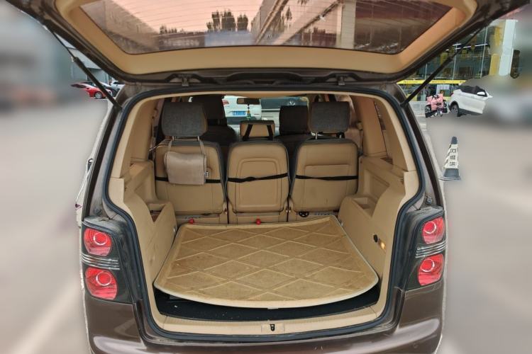 Used Volkswagen Touran 2011 1.4T DSG Zhiya Edition 5 Seats Trunk