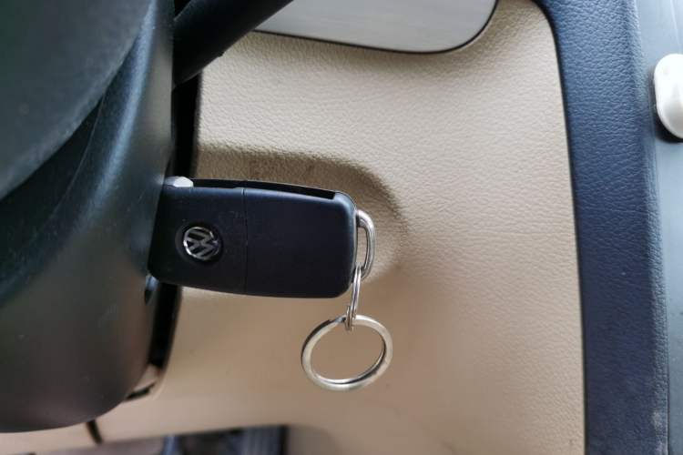Used Volkswagen Touran 2011 1.4T Manual Zhiya Edition 5 Seats Vehicle Key