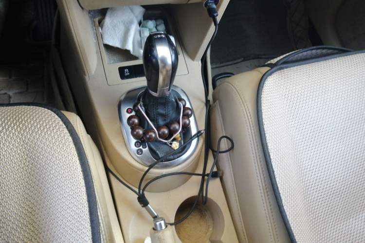Used Volkswagen Touran 2011 1.4T DSG Zhiya Edition 5 Seats Gear Lever