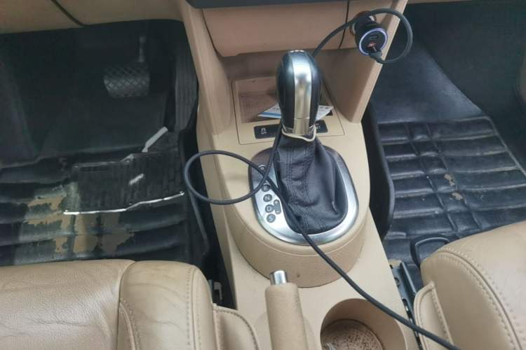 Used Volkswagen Touran 2011 1.4T DSG ZhiZhen Edition 5 Seats Gear Lever