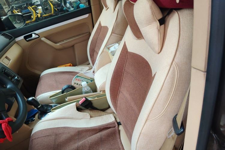 Used Volkswagen Touran 2011 1.4T DSG Zhiya Edition 5 Seats Left Front Seat