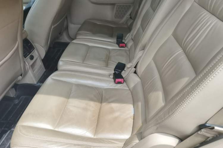 Used Volkswagen Touran 2011 1.4T DSG ZhiZhen Edition 5 Seats Left Rear Seat