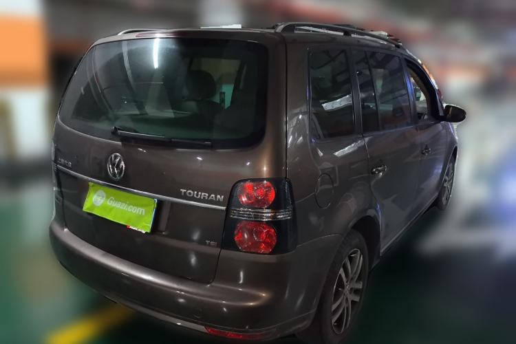 Used Volkswagen Touran 2011 1.4T DSG ZhiZhen Edition 5 Seats Rear Right 45 Deg