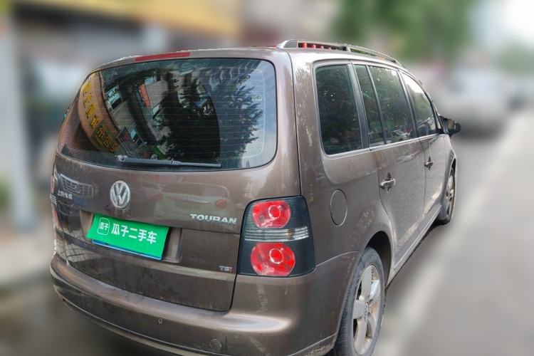 Used Volkswagen Touran 2011 1.4T DSG Zhiya Edition 5 Seats Rear Right 45 Deg