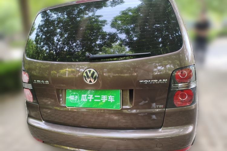 Used Volkswagen Touran 2011 1.4T Manual ZhiShang Edition 5-seater Rear