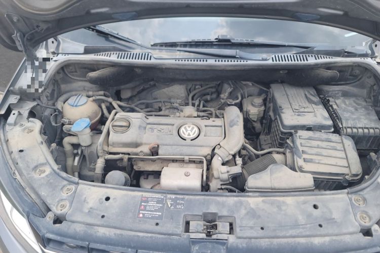 Used Volkswagen Touran 2011 1.4T DSG ZhiZhen Edition 7-Seater Engine Bay