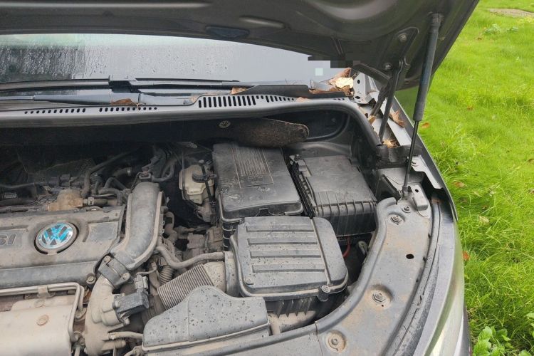 Used Volkswagen Touran 2011 1.4T DSG Zhiya Edition 5 Seats Engine Bay Left