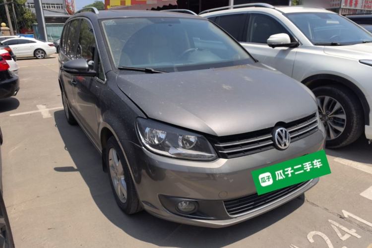 Used Volkswagen Touran 2011 1.4T DSG Zhiya Edition 5 Seats Exterior 1