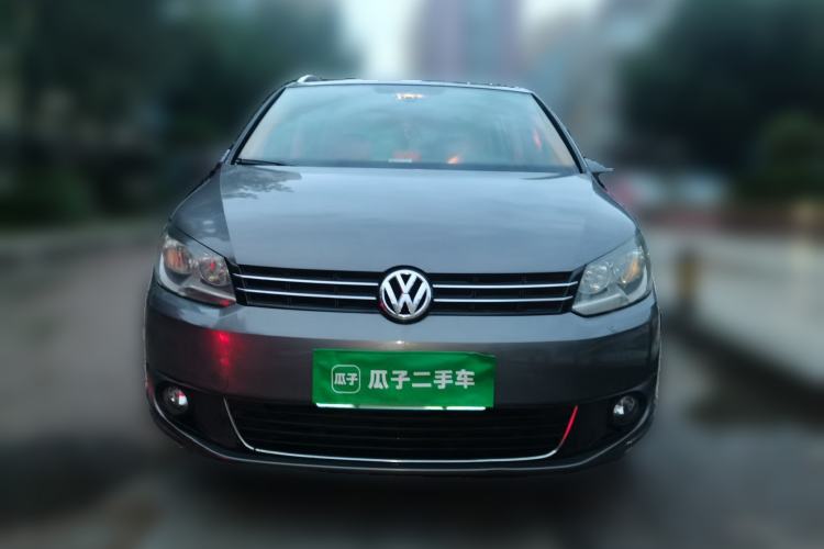 Used Volkswagen Touran 2011 1.4T Manual Zhiya Edition 5 Seats Front