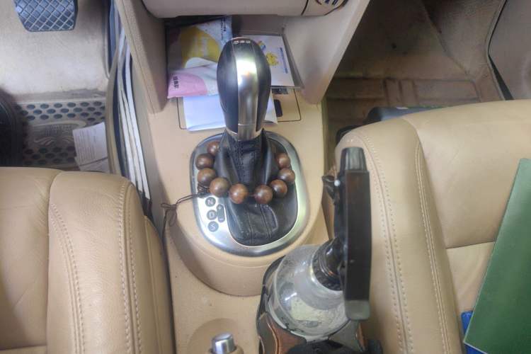 Used Volkswagen Touran 2011 1.4T DSG ZhiZhen Edition 5 Seats Gear Lever