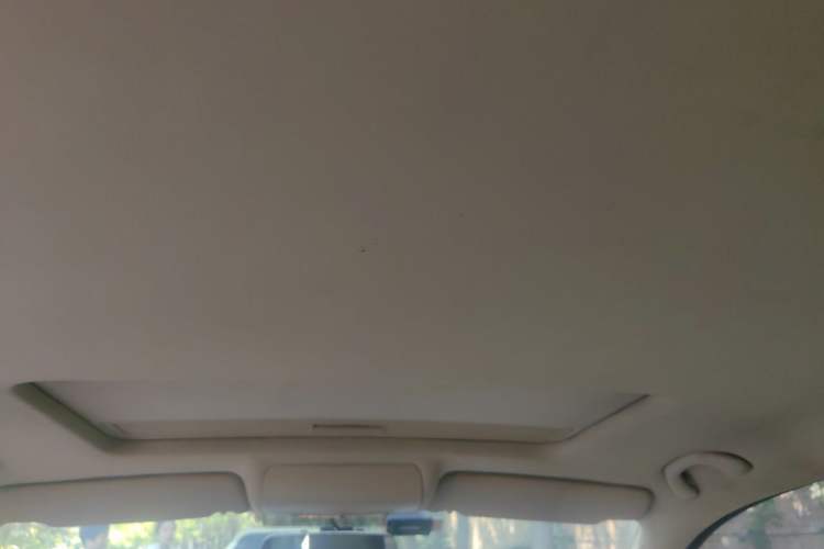 Used Volkswagen Touran 2011 1.4T DSG ZhiZhen Edition 5 Seats Headliner