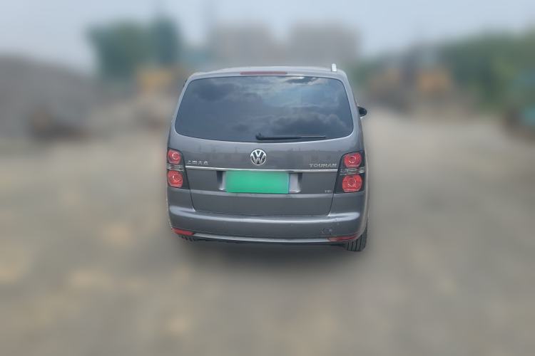 Used Volkswagen Touran 2011 1.4T DSG ZhiZhen Edition 7-Seater Rear