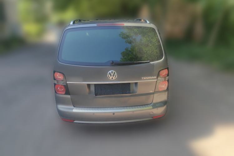 Used Volkswagen Touran 2011 1.4T DSG ZhiZhen Edition 5 Seats Rear