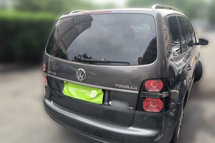 Used Volkswagen Touran 2011 1.4T Manual ZhiZhen Edition 5 Seats Rear Right 45 Deg