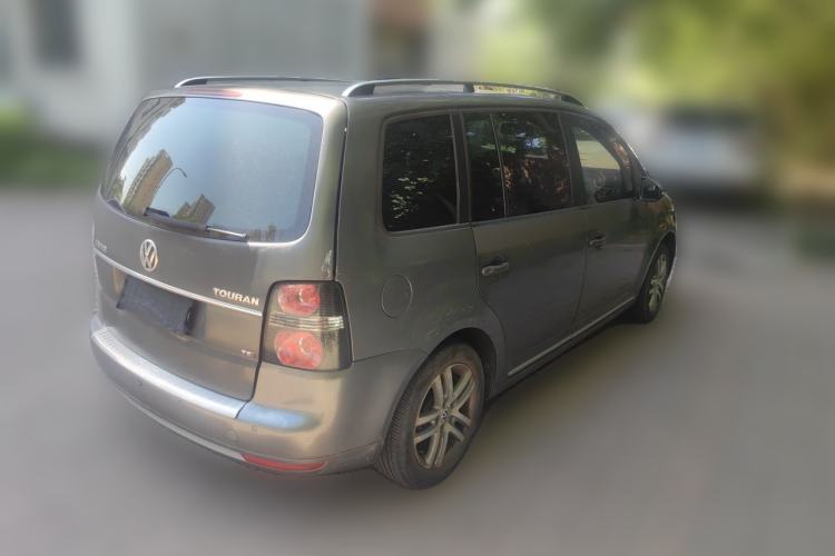 Used Volkswagen Touran 2011 1.4T DSG ZhiZhen Edition 5 Seats Rear Right 45 Deg